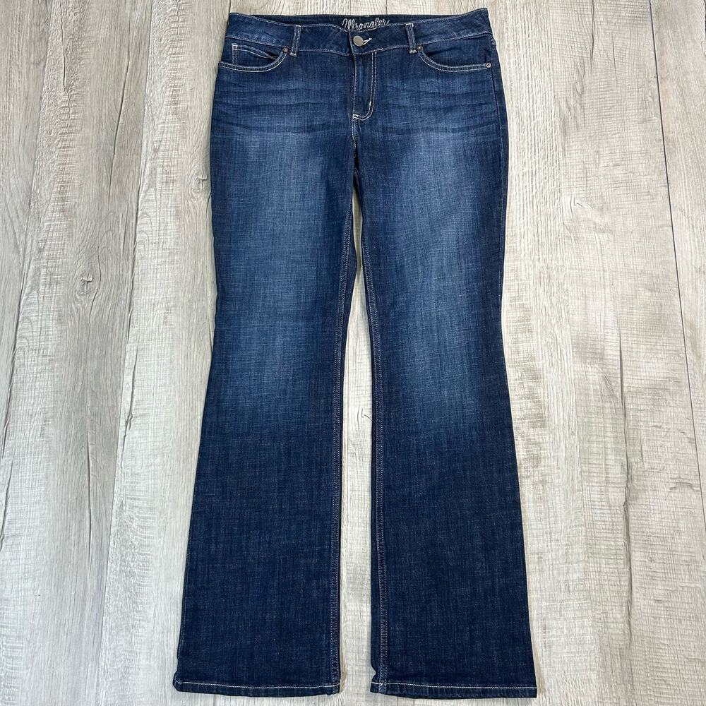 WMNS Wrangler Bootcut Medium Wash Denim Jeans 15/34 High Rise Embroidery Pockets